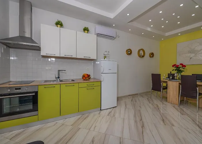 Apartamento Dusak With Swimming Pool And Jacuzzi